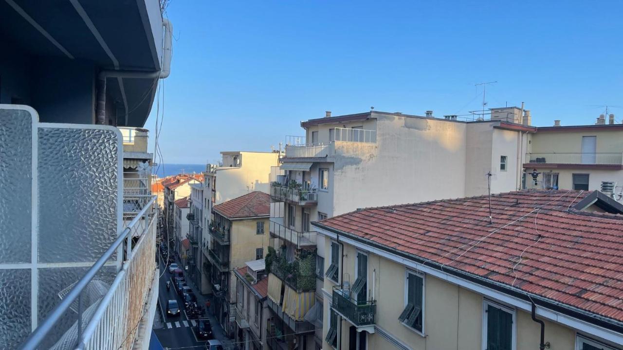 Sanremo Holiday Exterior photo